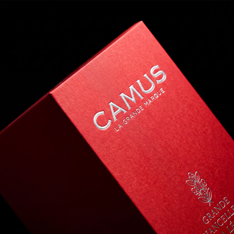 COGNAC CAMUS LÉGION D'HONNEUR COFFRET RUBAN ROUGE - Précommande (70cl / 40%)
