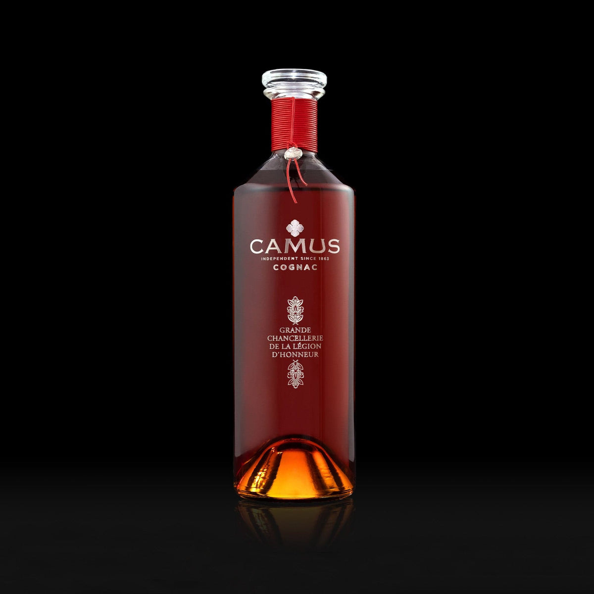 COGNAC CAMUS LÉGION D'HONNEUR COFFRET RUBAN ROUGE - Précommande (70cl / 40%)